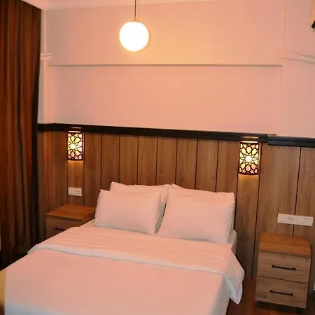 Comfort Szálloda 3*